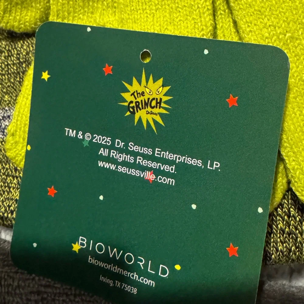 NWT Bioworld Kids Grinch Hat & Gloves Set‎ Officially Licensed Christmas Holiday